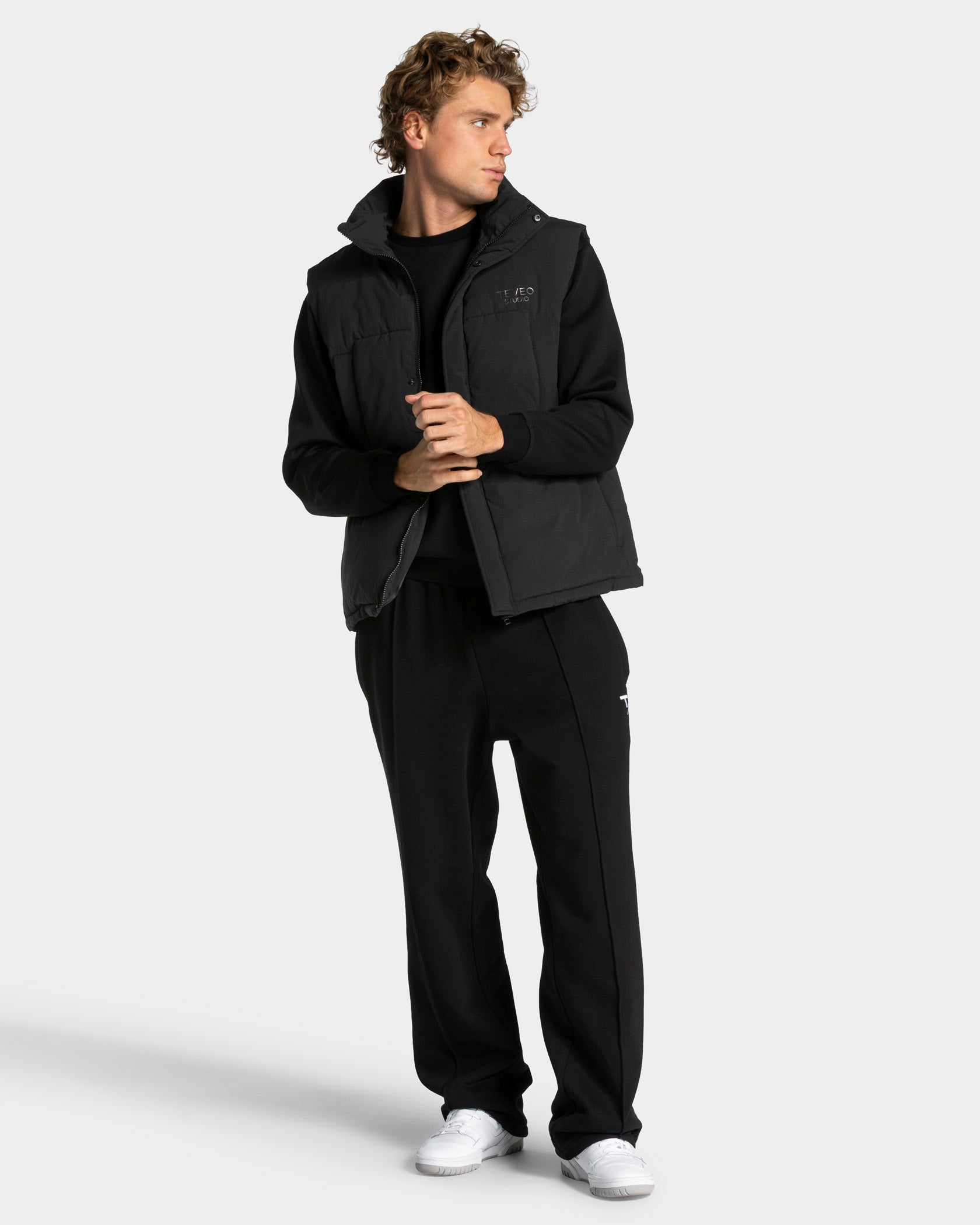 Studio Pufferweste „Schwarz“